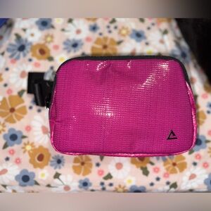 💖 Rareform Zion Fanny Pack – Hot Pink Magenta | Brand New w/ Tags ♻️✨